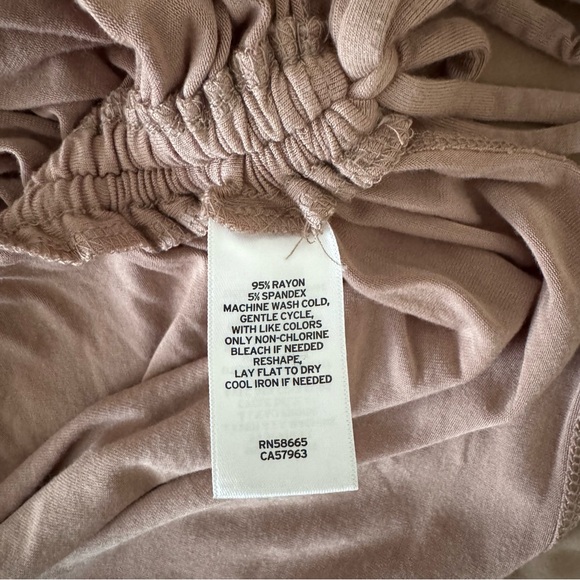 🔴2/$10🔴 Melrose and Market neutral dress - Picture 6 of 7